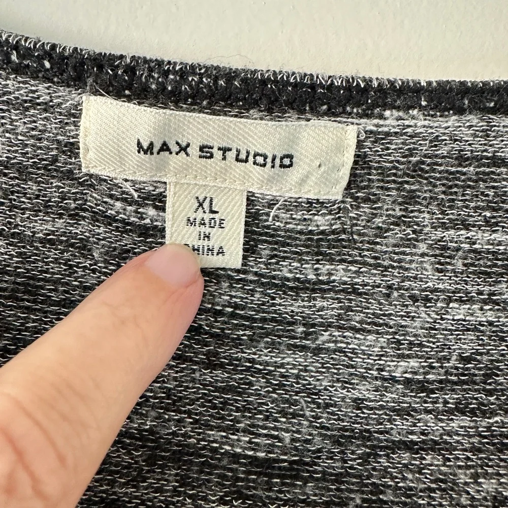 Max Studio Charcoal Knit Top Stylish Layering Piece Grey Long Sleeve - Picture 3 of 4